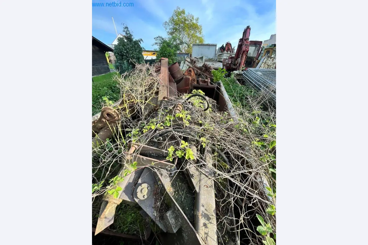 Machines de chantier, camions, matériel de construction-7