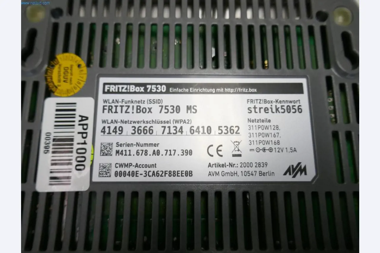 Nemocniční vybavení a IT zařízení-8