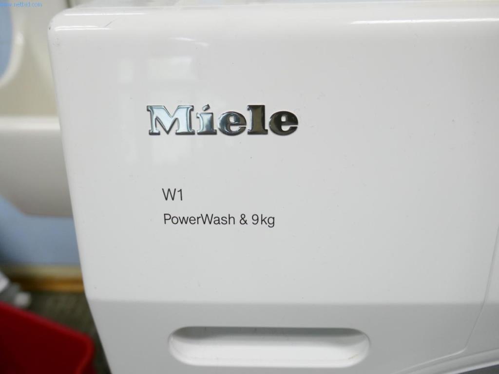 Hospital equipment and IT-hardware-2