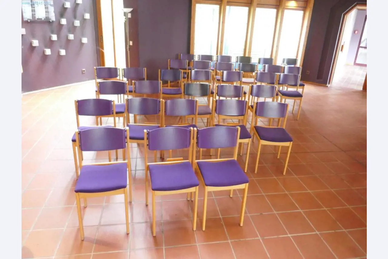 Equipamento hospitalar e instalações informáticas-2