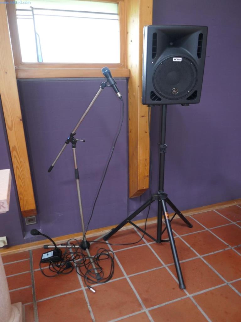 Nemocniční vybavení a IT zařízení-4