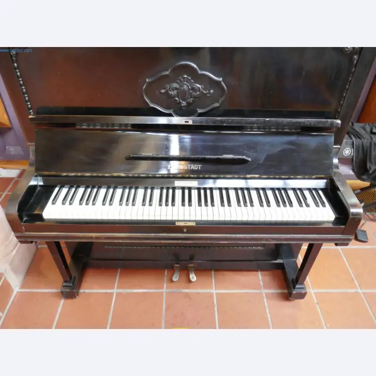 Equipamento hospitalar e instalações informáticas-9