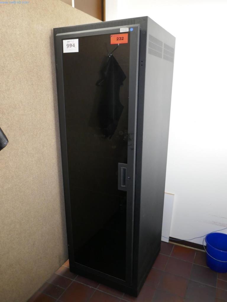 Nemocniční vybavení a IT zařízení-1