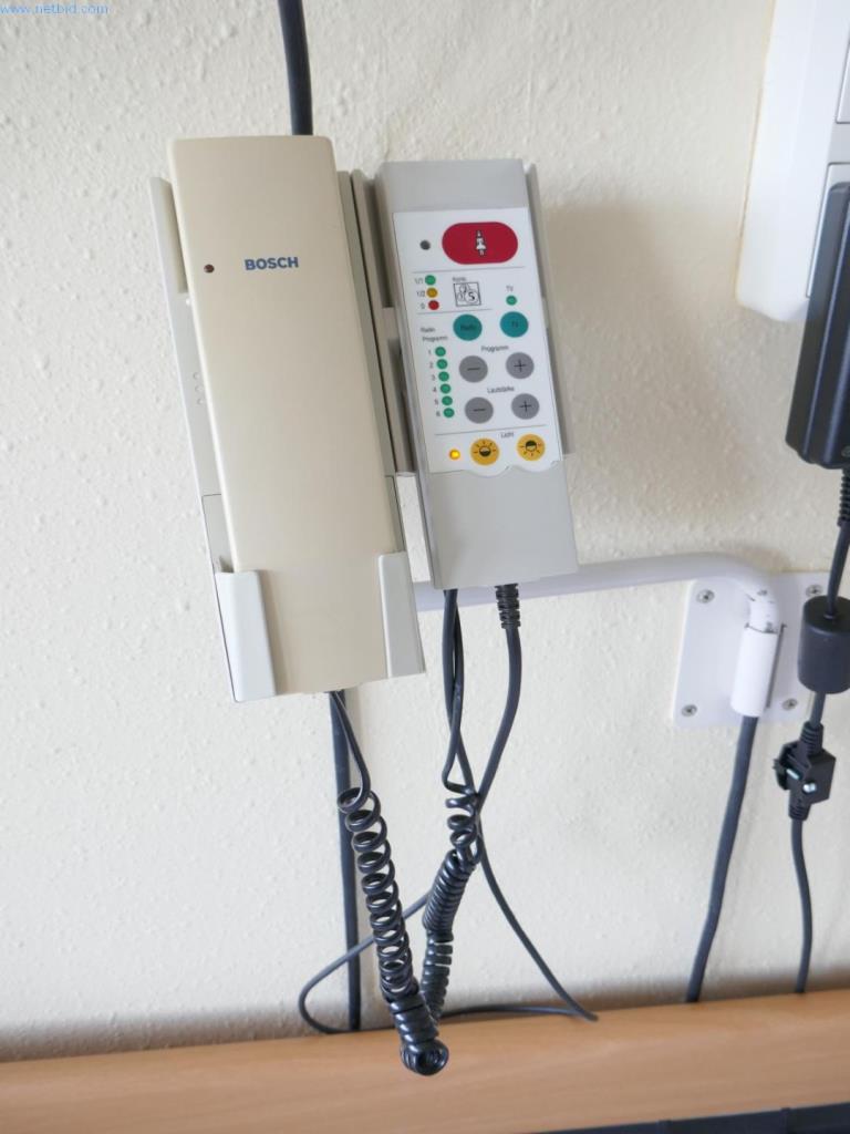 Ausstattung des Krankenhauses sowie die EDV-Einrichtung-6