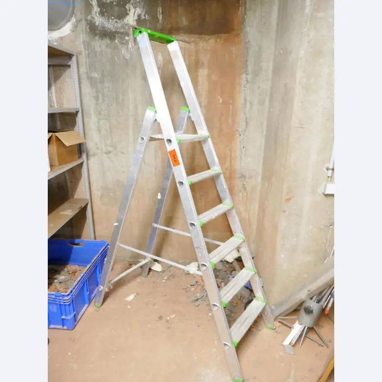 Sprzęt szpitalny i urządzenia IT-1