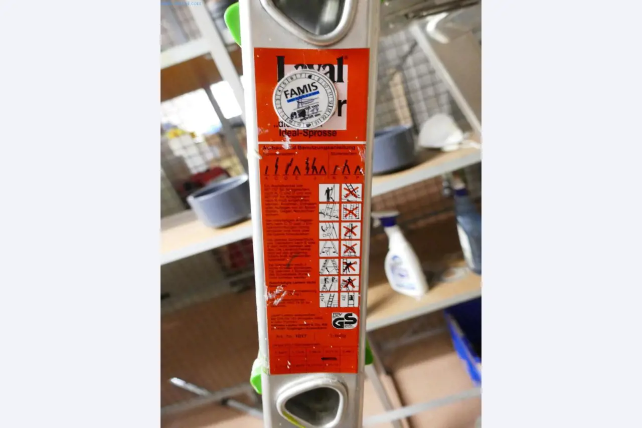 Sprzęt szpitalny i urządzenia IT-2