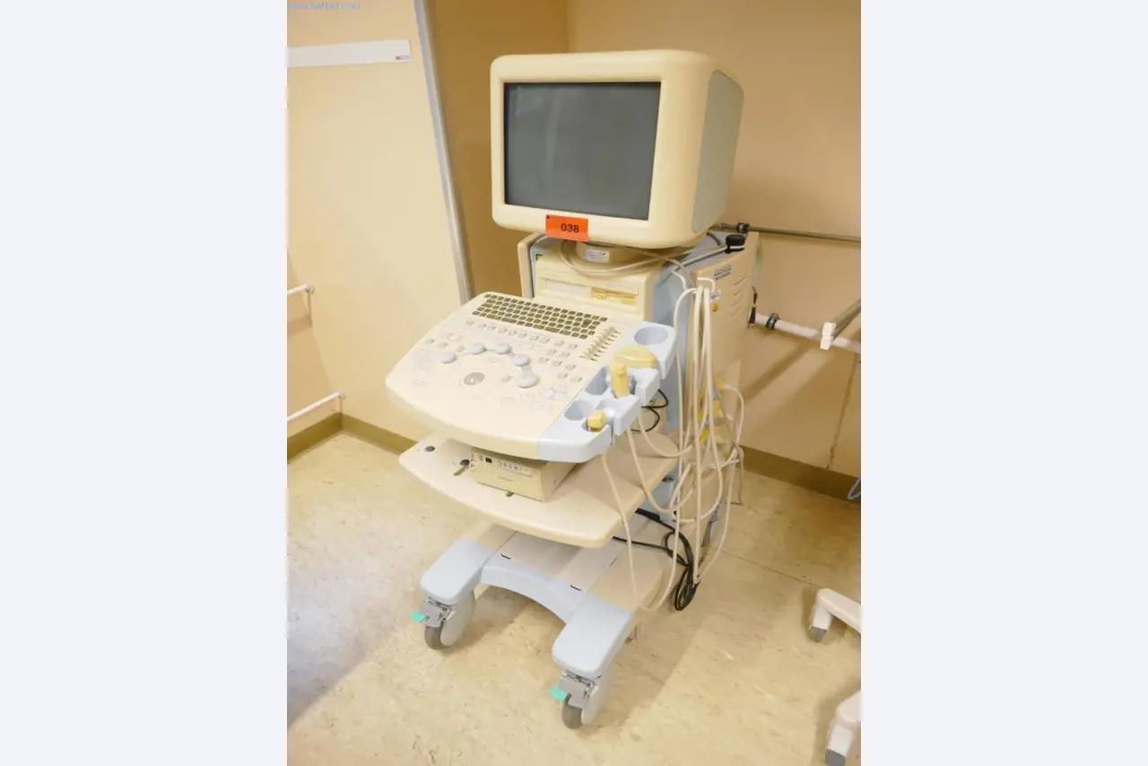 Ausstattung des Krankenhauses sowie die EDV-Einrichtung-1