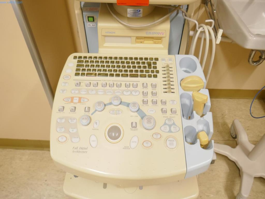 Ausstattung des Krankenhauses sowie die EDV-Einrichtung-3