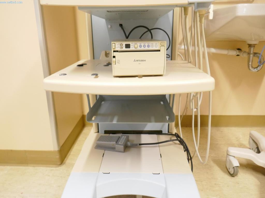 Ausstattung des Krankenhauses sowie die EDV-Einrichtung-4