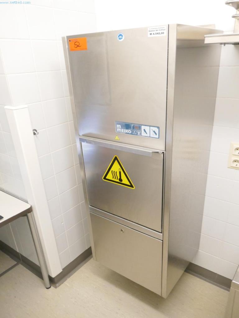 Equipamiento hospitalario e instalaciones informáticas-4