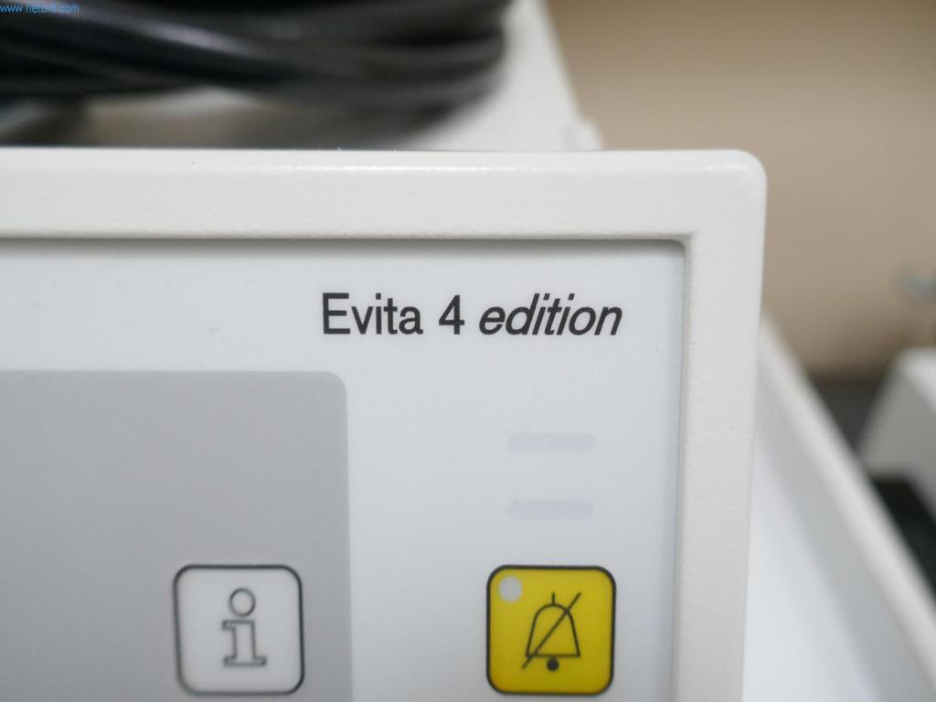 Nemocniční vybavení a IT zařízení-6