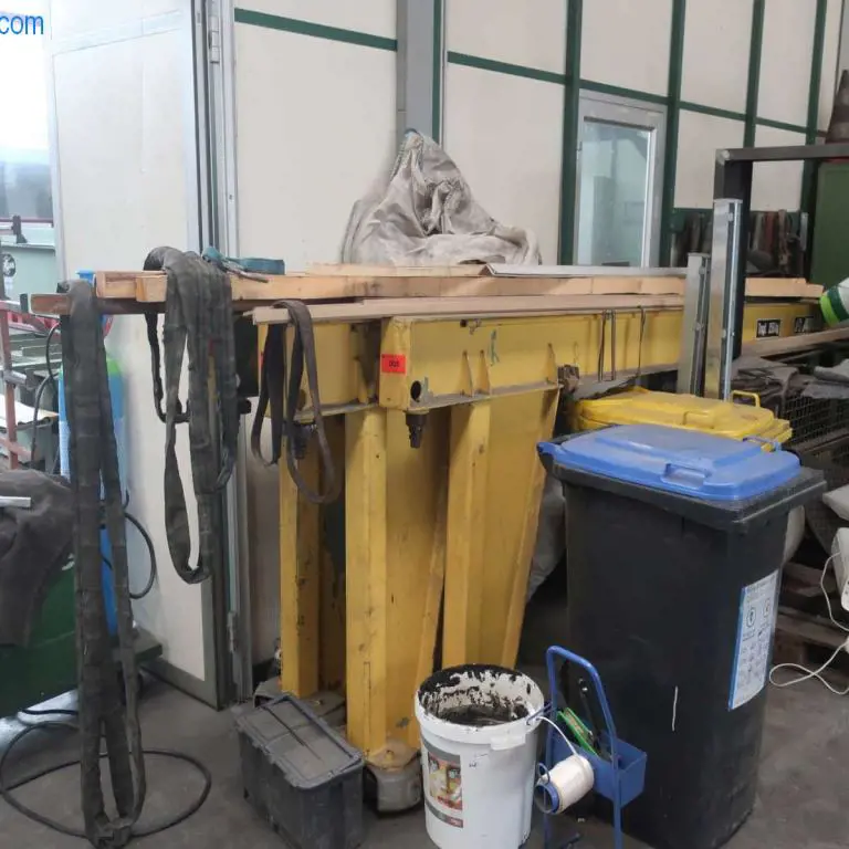 Column-mounted slewing crane Abus