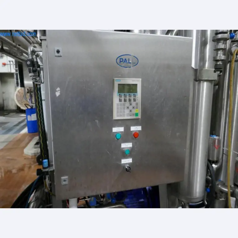 Máquinas, acessórios para máquinas, veículos e armazém de vinhos espumantes-4