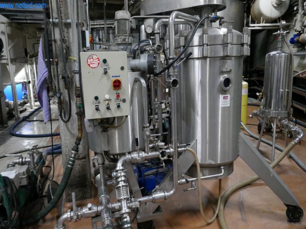 Máquinas, acessórios para máquinas, veículos e armazém de vinhos espumantes-6