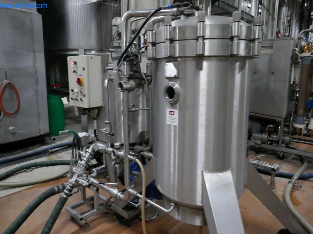 Máquinas, acessórios para máquinas, veículos e armazém de vinhos espumantes-7