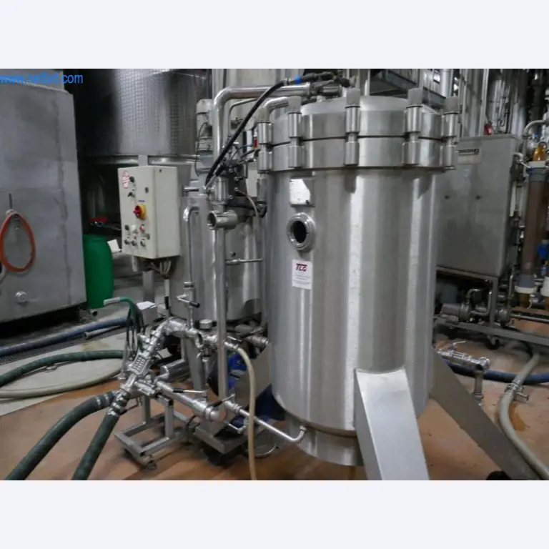 Máquinas, acessórios para máquinas, veículos e armazém de vinhos espumantes-7