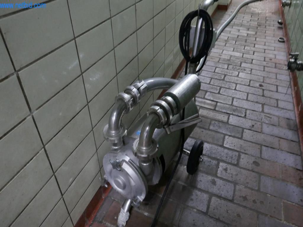 Maszyny, akcesoria do maszyn, pojazdy i magazyn win musujących-1