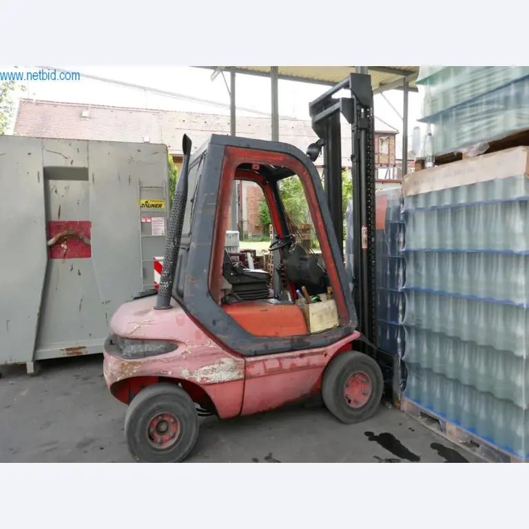 Máquinas, acessórios para máquinas, veículos e armazém de vinhos espumantes-1