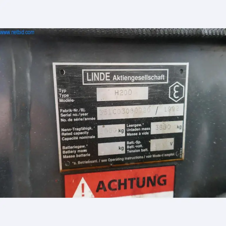 Máquinas, acessórios para máquinas, veículos e armazém de vinhos espumantes-4