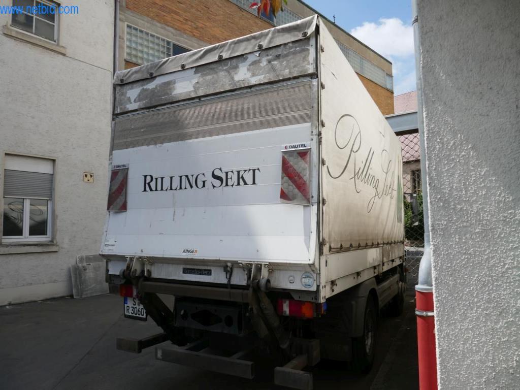 Machines, machine accessories, vehicles and the sparkling wine warehouse -5