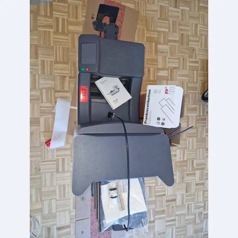 Stroje, příslušenství strojů, vozidla a sklad šumivého vína-1