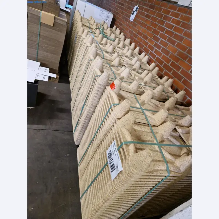 Máquinas, acessórios para máquinas, veículos e armazém de vinhos espumantes-2