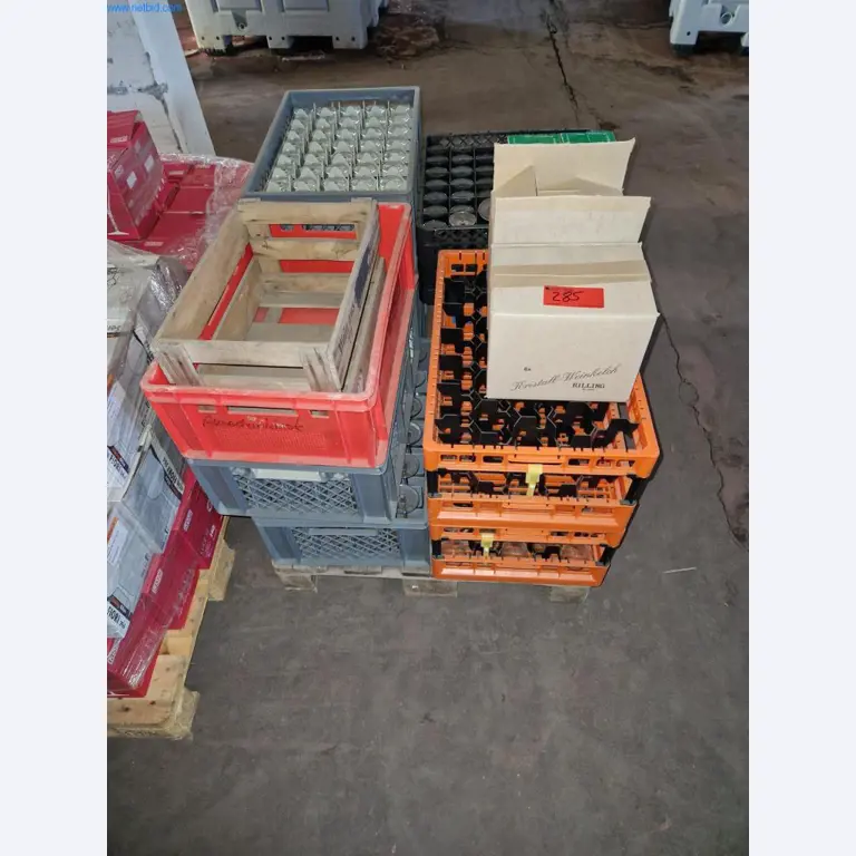 Stroje, příslušenství strojů, vozidla a sklad šumivého vína-1