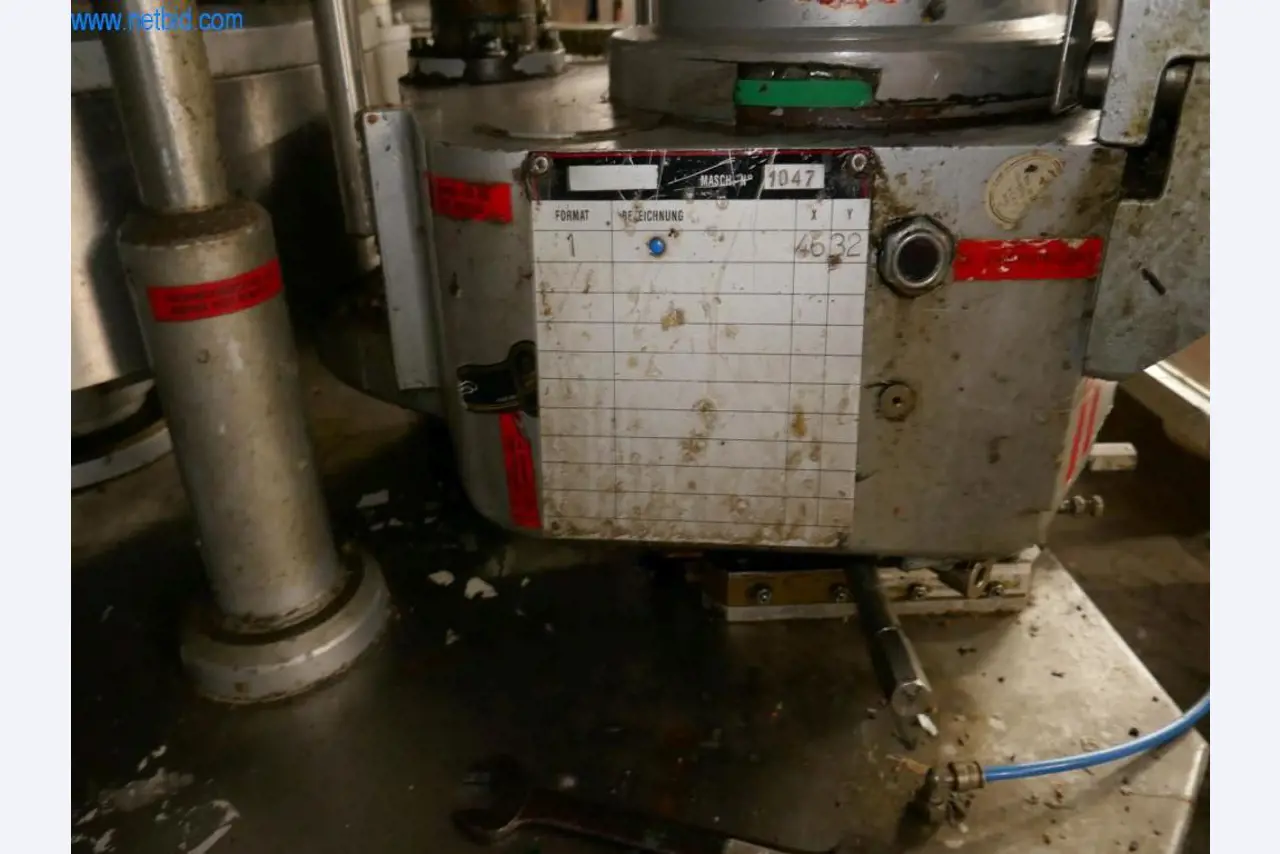 Maszyny, akcesoria do maszyn, pojazdy i magazyn win musujących-10