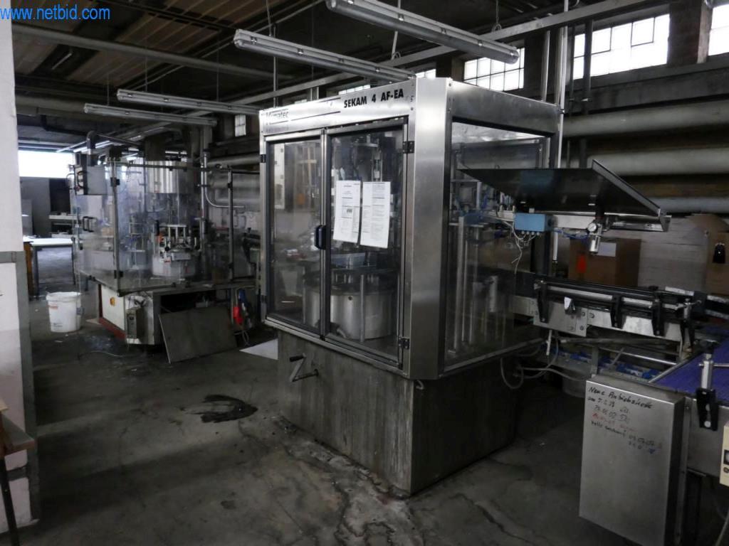 Stroje, příslušenství strojů, vozidla a sklad šumivého vína-2