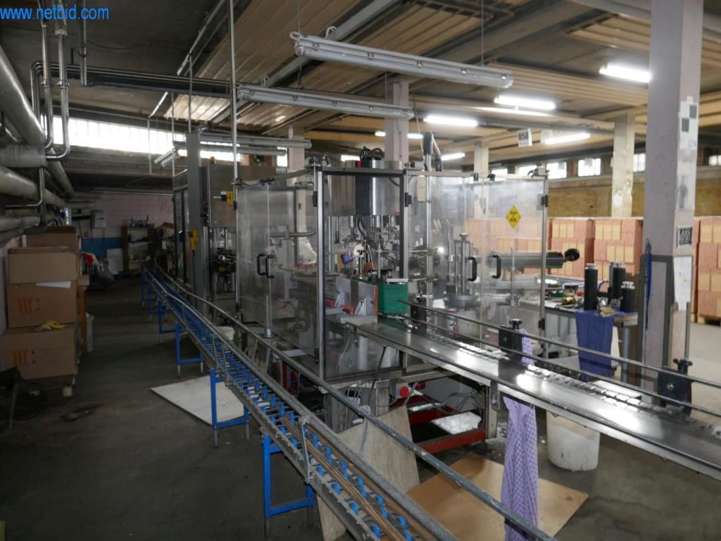 Stroje, příslušenství strojů, vozidla a sklad šumivého vína-5