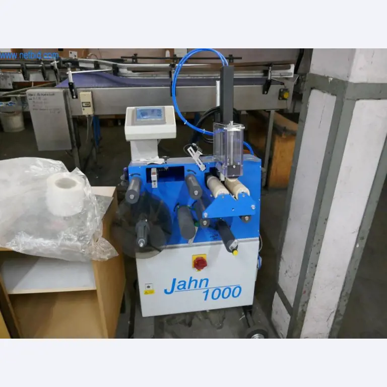 Máquinas, acessórios para máquinas, veículos e armazém de vinhos espumantes-2