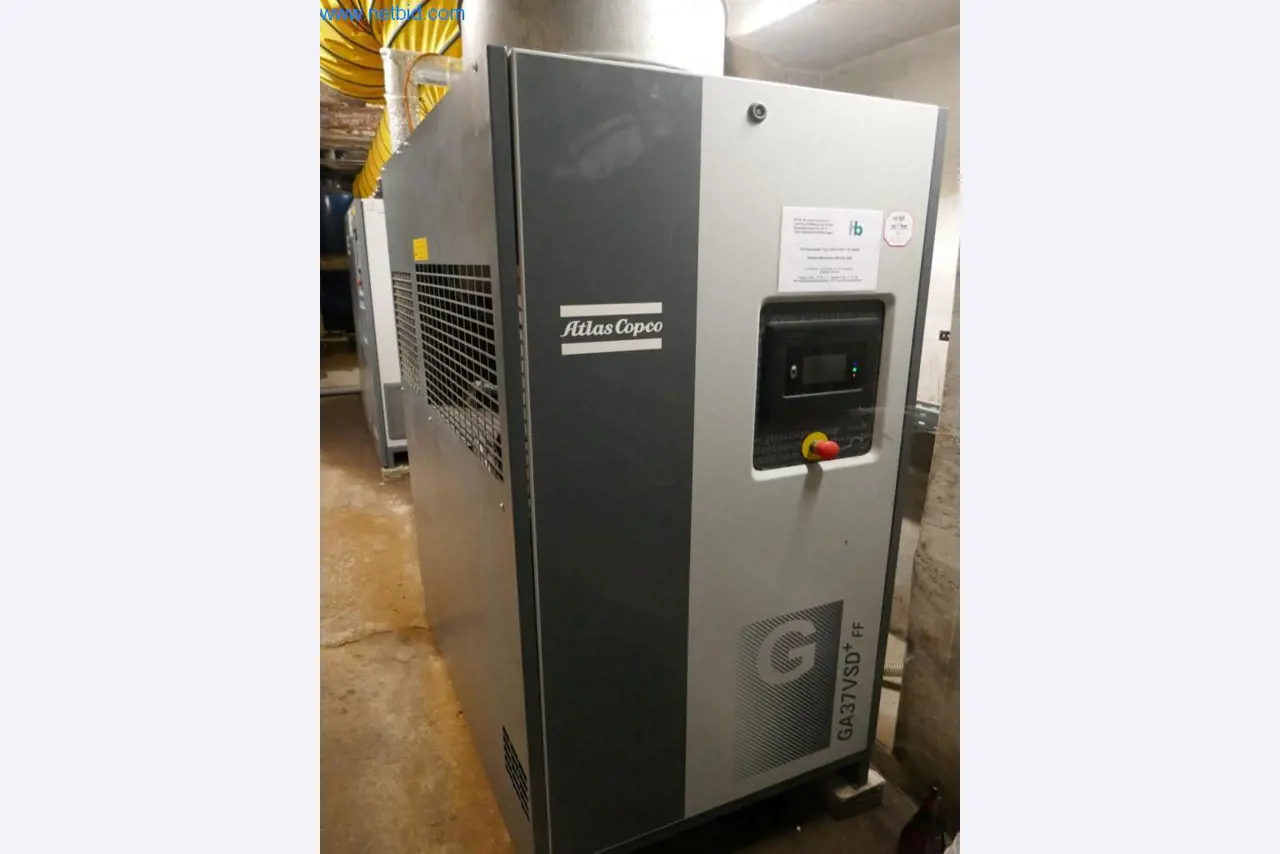 Máquinas, acessórios para máquinas, veículos e armazém de vinhos espumantes-1