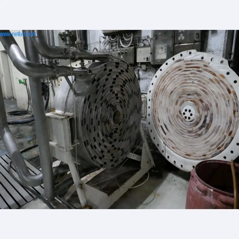 Machines, machinetoebehoren, voertuigen en mousserende wijnpakhuis-2