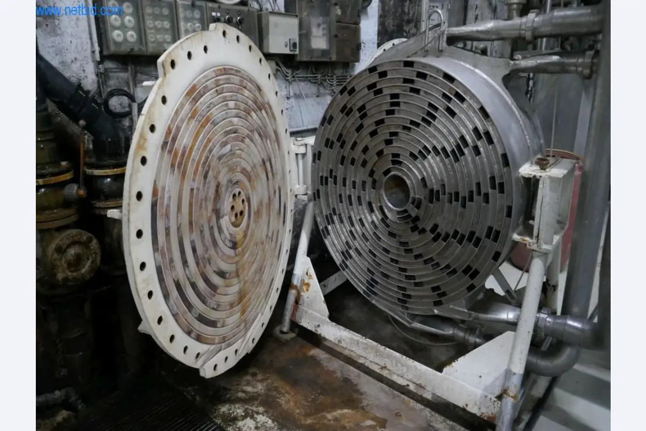 Machines, machinetoebehoren, voertuigen en mousserende wijnpakhuis-3