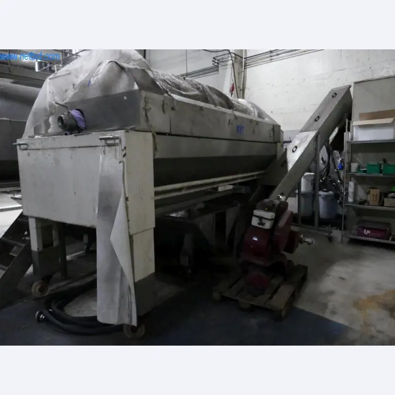 Máquinas, acessórios para máquinas, veículos e armazém de vinhos espumantes-3