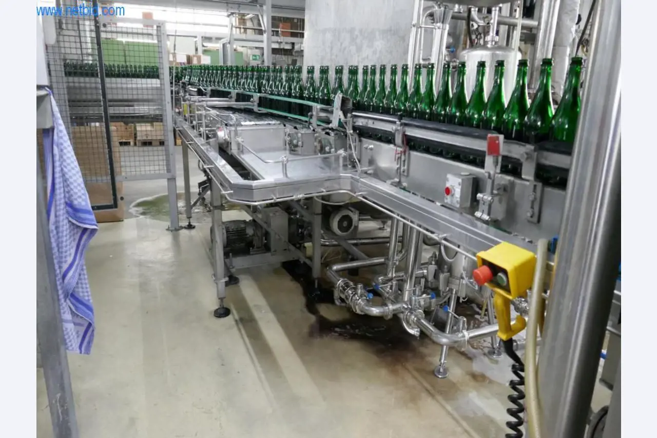 Máquinas, acessórios para máquinas, veículos e armazém de vinhos espumantes-16