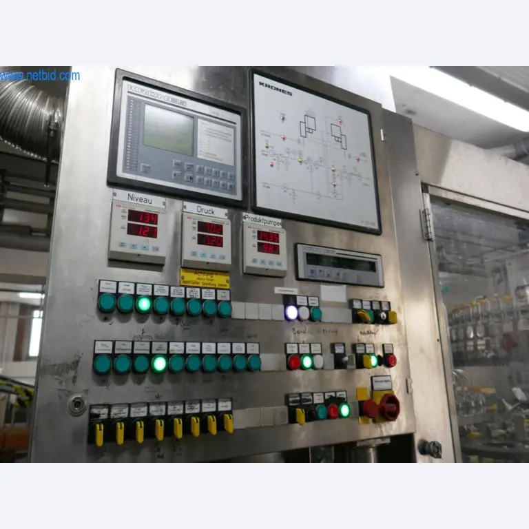 Máquinas, acessórios para máquinas, veículos e armazém de vinhos espumantes-18