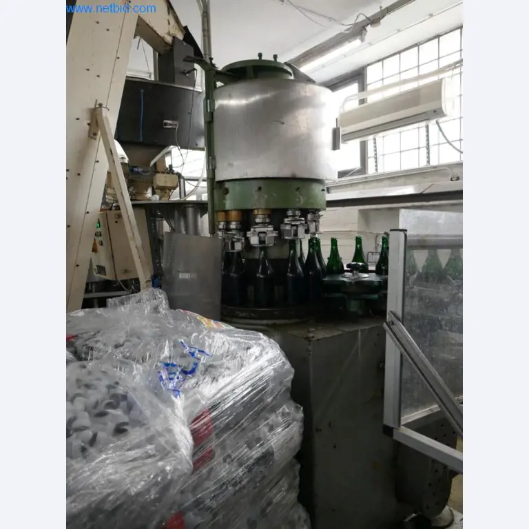 Máquinas, acessórios para máquinas, veículos e armazém de vinhos espumantes-33