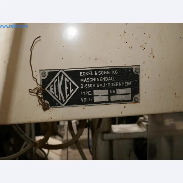 Máquinas, acessórios para máquinas, veículos e armazém de vinhos espumantes-34