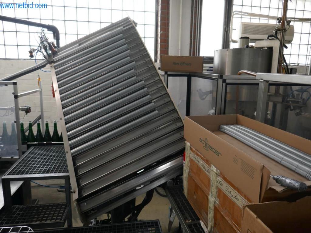 Machines, machine accessories, vehicles and the sparkling wine warehouse -38