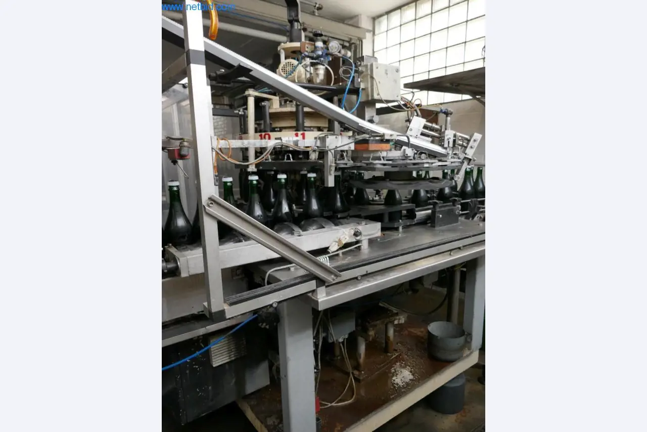 Máquinas, acessórios para máquinas, veículos e armazém de vinhos espumantes-43