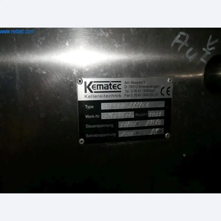 Máquinas, acessórios para máquinas, veículos e armazém de vinhos espumantes-49