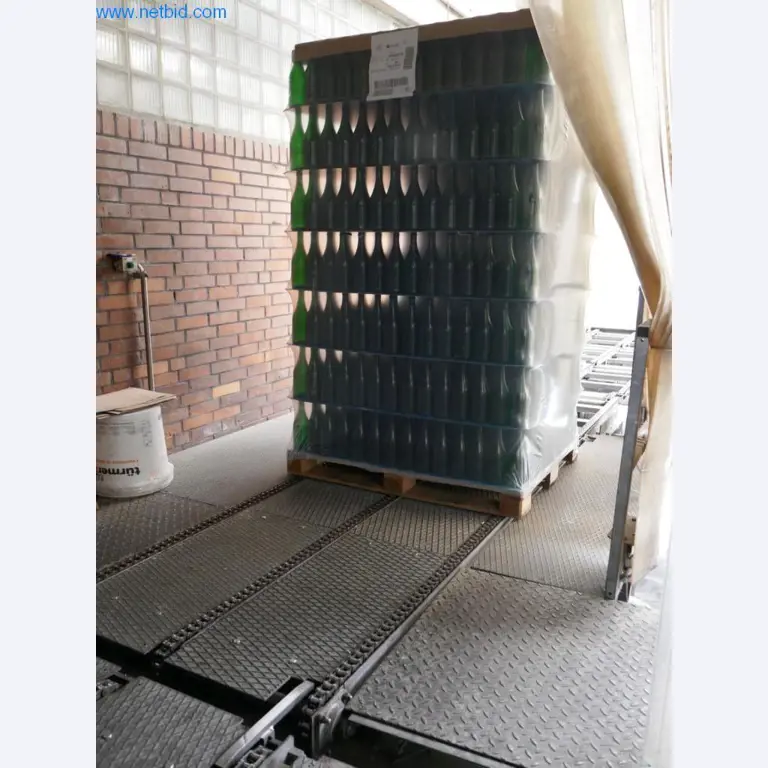 Máquinas, acessórios para máquinas, veículos e armazém de vinhos espumantes-4