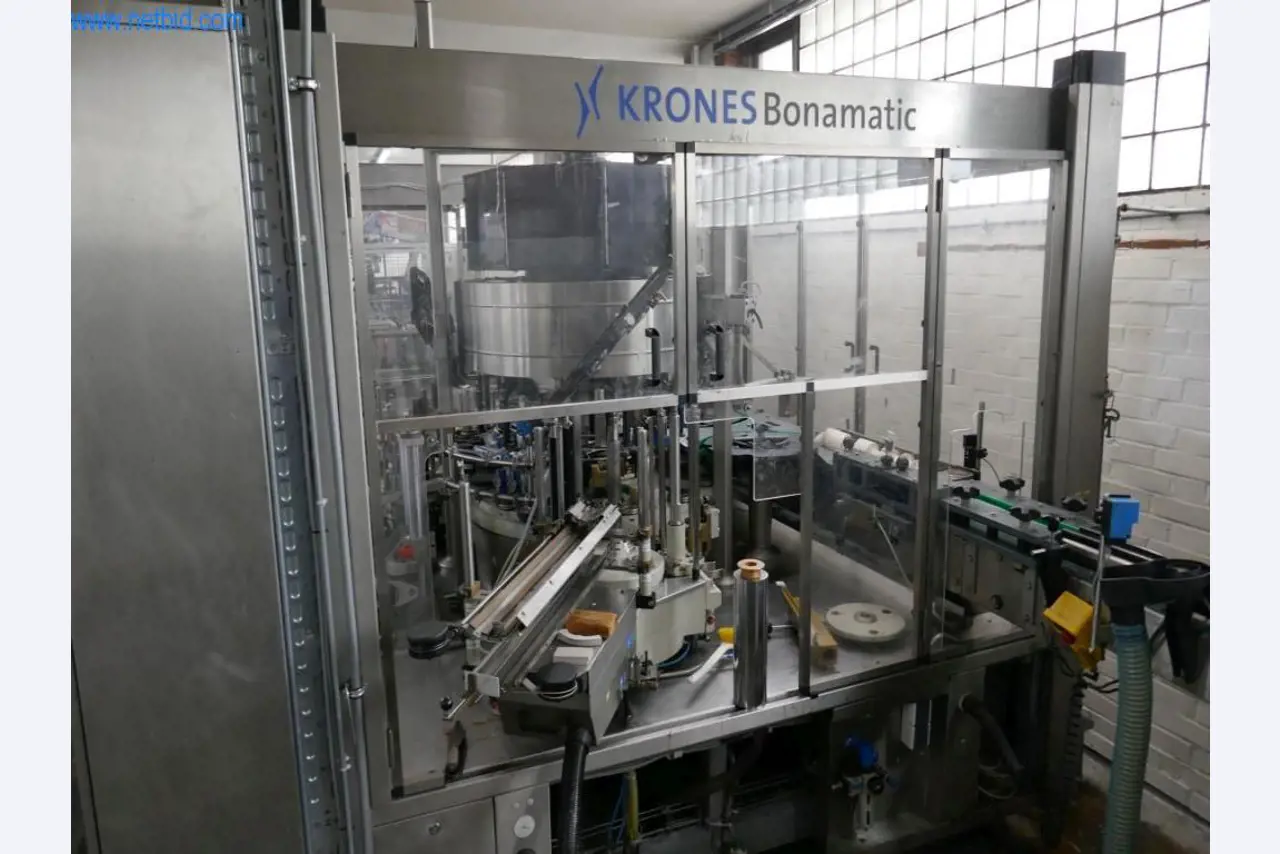 Máquinas, acessórios para máquinas, veículos e armazém de vinhos espumantes-55