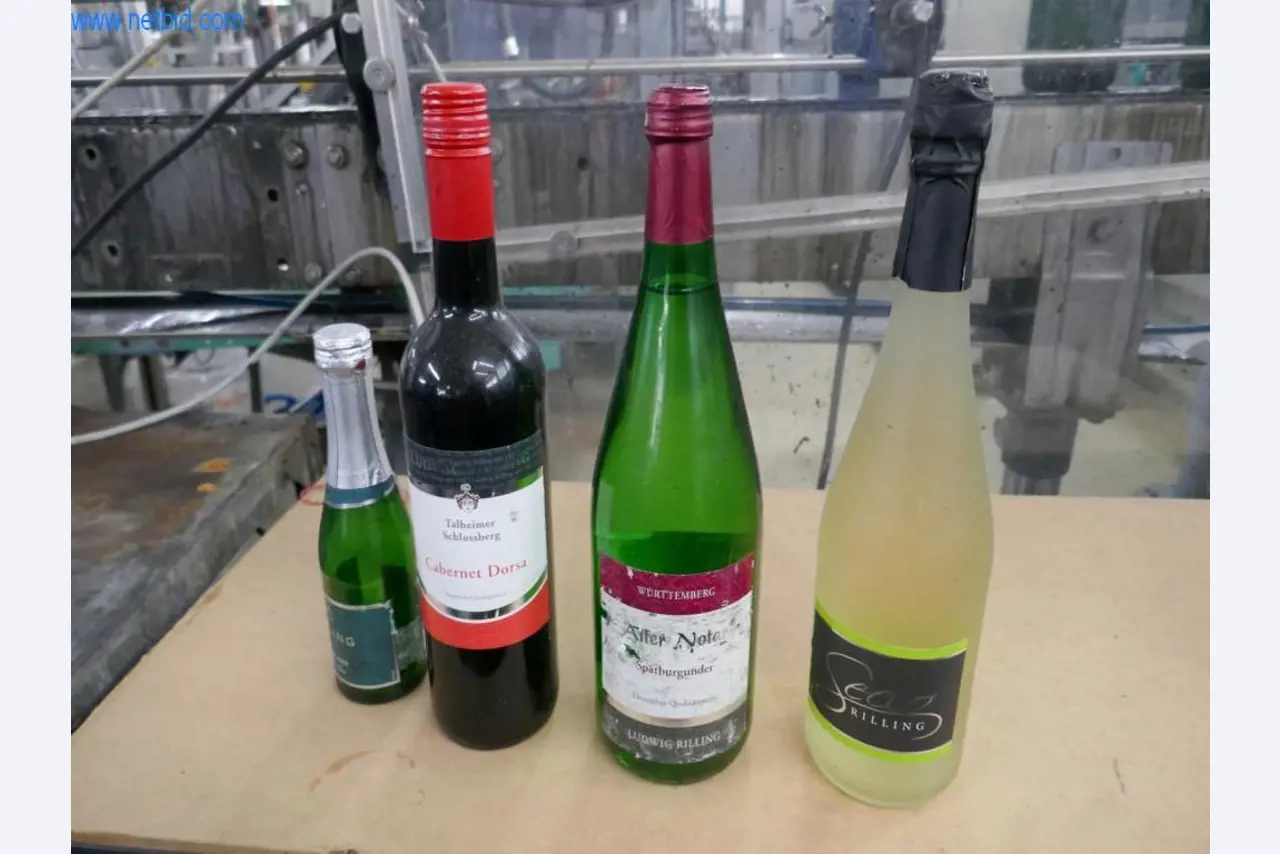 Máquinas, acessórios para máquinas, veículos e armazém de vinhos espumantes-61