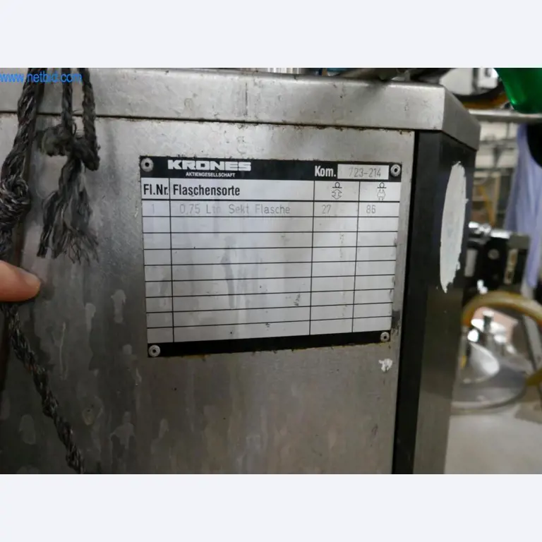 Máquinas, acessórios para máquinas, veículos e armazém de vinhos espumantes-65