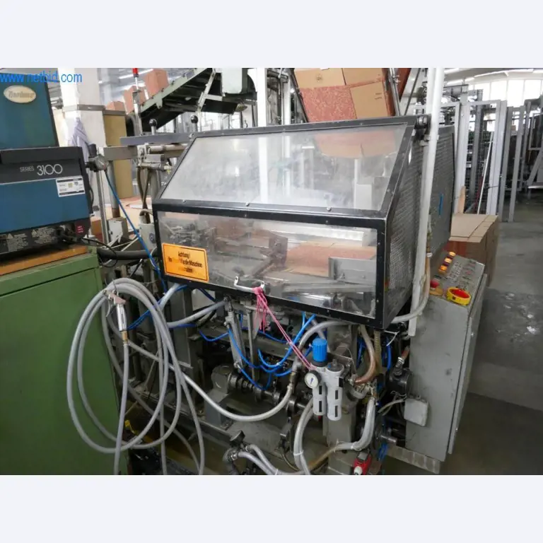 Máquinas, acessórios para máquinas, veículos e armazém de vinhos espumantes-72