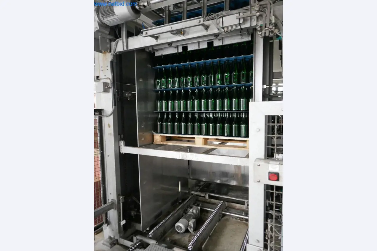 Máquinas, acessórios para máquinas, veículos e armazém de vinhos espumantes-7