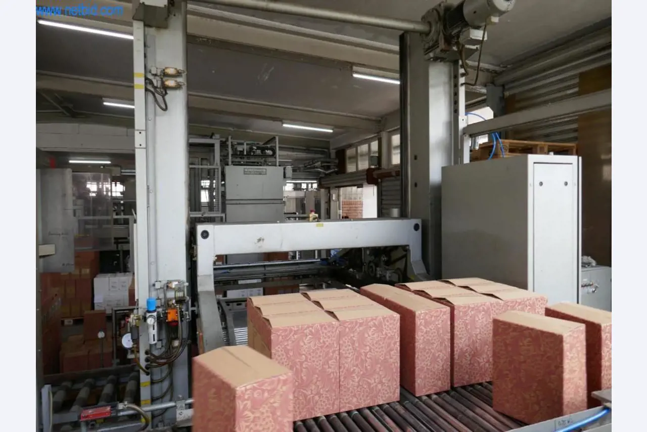 Máquinas, acessórios para máquinas, veículos e armazém de vinhos espumantes-92