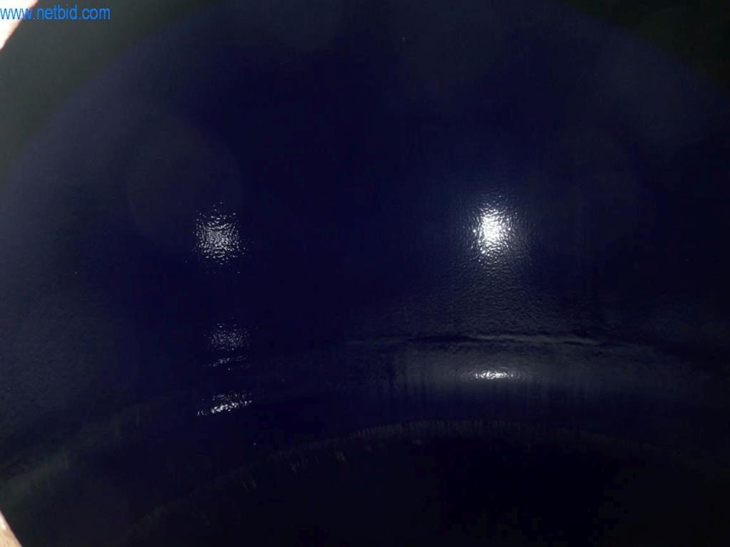 Machines, accessoires de machines, véhicules et stock de vins mousseux-6